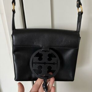Tory Burch like new Black Leather Crossbody Bag